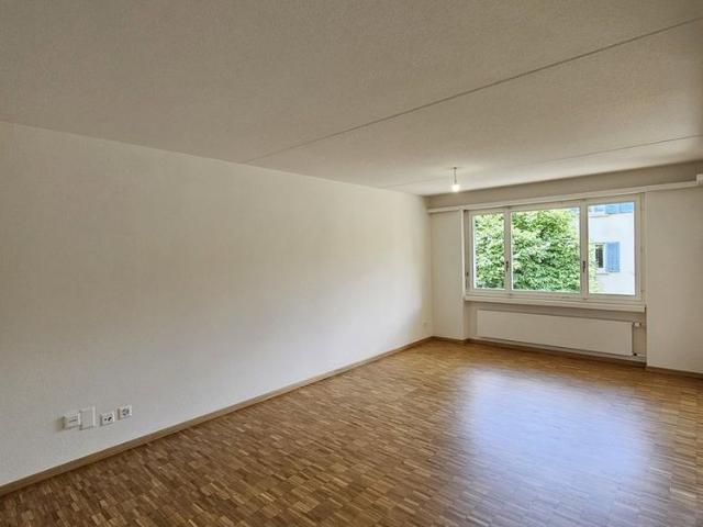 2.5 Zimmer, 62 m², 1. Stock