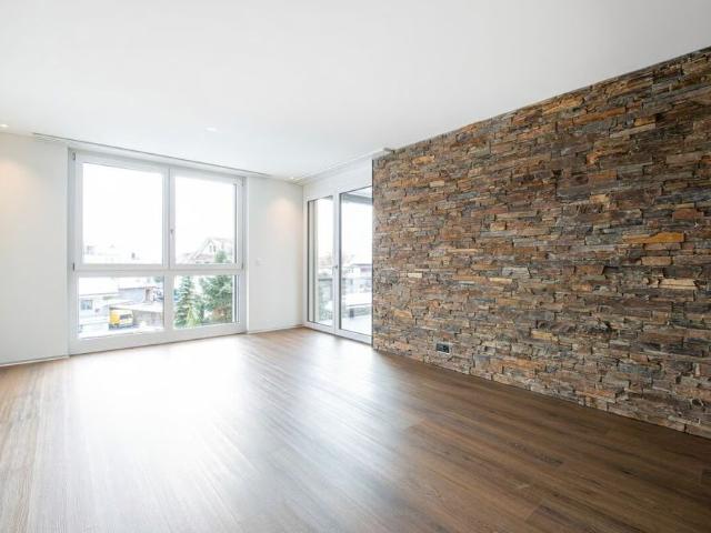2.5 Zimmer, 62 m², 1. Stock