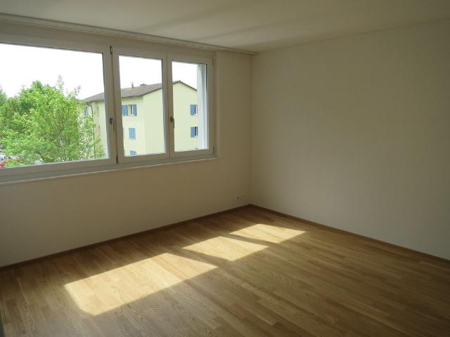 2.5 Zimmer, 62 m², 2. Stock