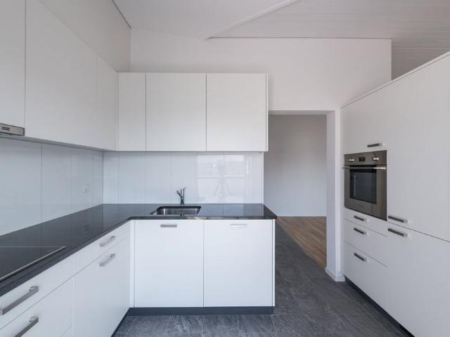 2.5 Zimmer, 62 m², 4. Stock