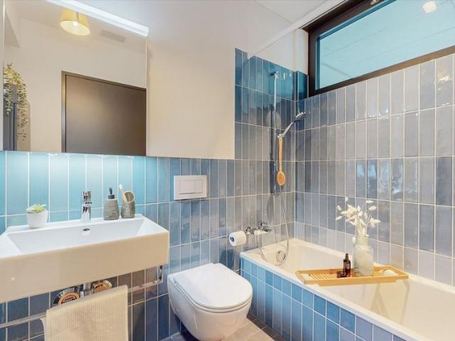 2.5 Zimmer, 63 m², 1. Stock