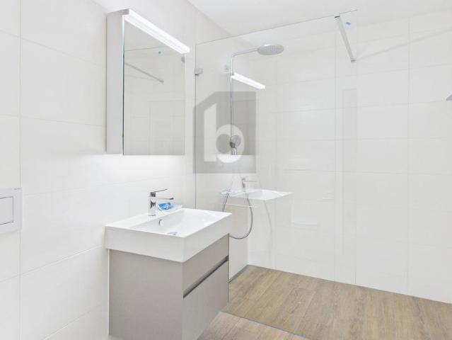 2.5 Zimmer, 63 m², 1. Stock
