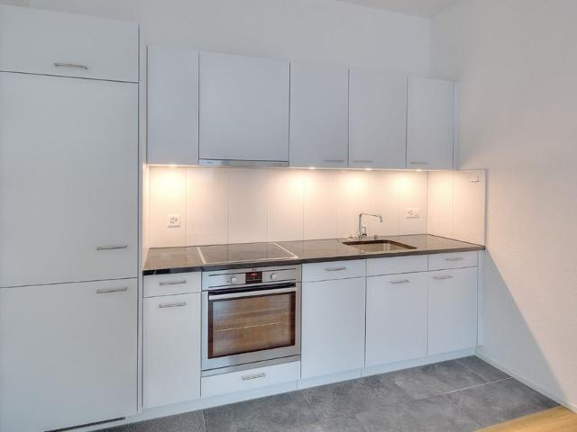 2.5 Zimmer, 63 m², 1. Stock