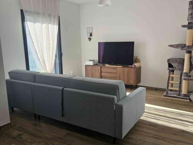 2.5 Zimmer, 63 m², 1. Stock