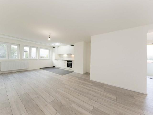 2.5 Zimmer, 63 m², 1. Stock