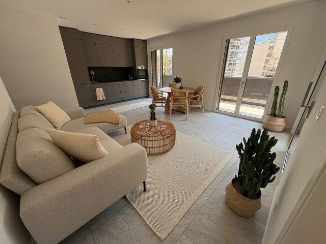 2.5 Zimmer, 63 m², 2. Stock