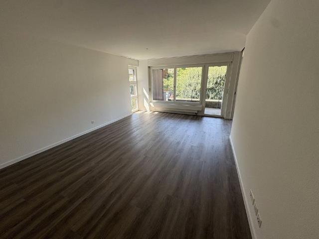 2.5 Zimmer, 63 m², 2. Stock