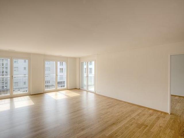 2.5 Zimmer, 63 m², 4. Stock