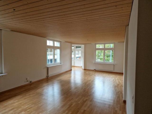 2.5 Zimmer, 63 m², 4. Stock