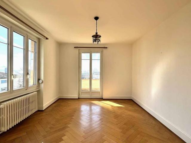 2.5 Zimmer, 63 m², EG