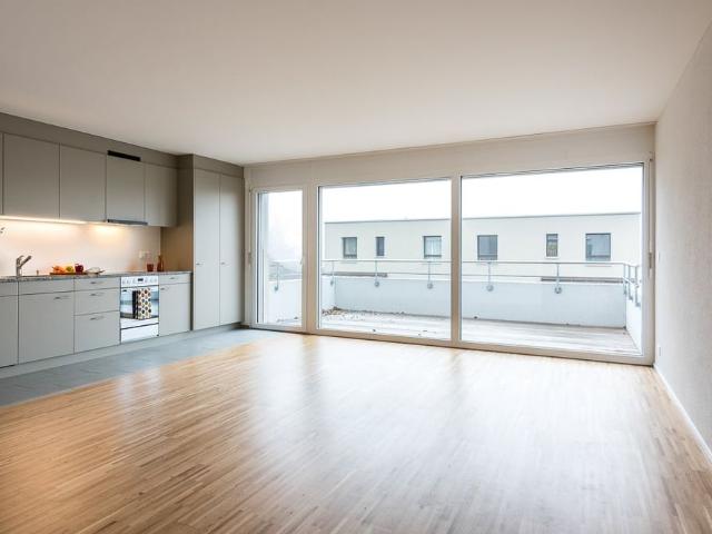 2.5 Zimmer, 74 m², 1. Stock