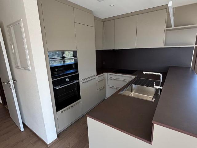 2.5 Zimmer, 74 m², 2. Stock