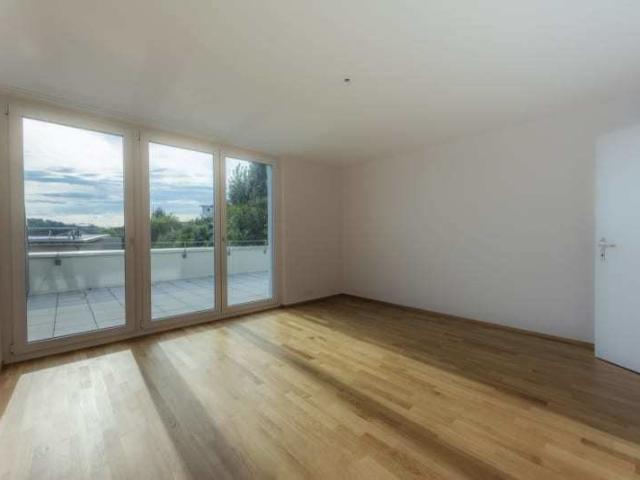 2.5 Zimmer, 74 m², 2. Stock