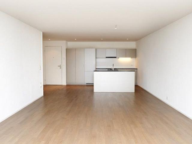 2.5 Zimmer, 74 m², 6. Stock