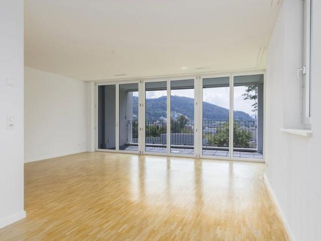 2.5 Zimmer, 74 m², Untergeschoss