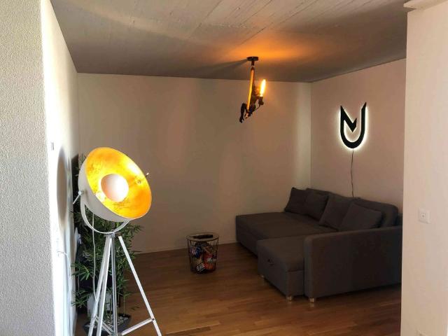 2.5 Zimmer, 75 m², 3. Stock
