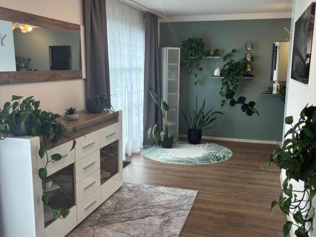 2.5 Zimmer, 75 m², 3. Stock