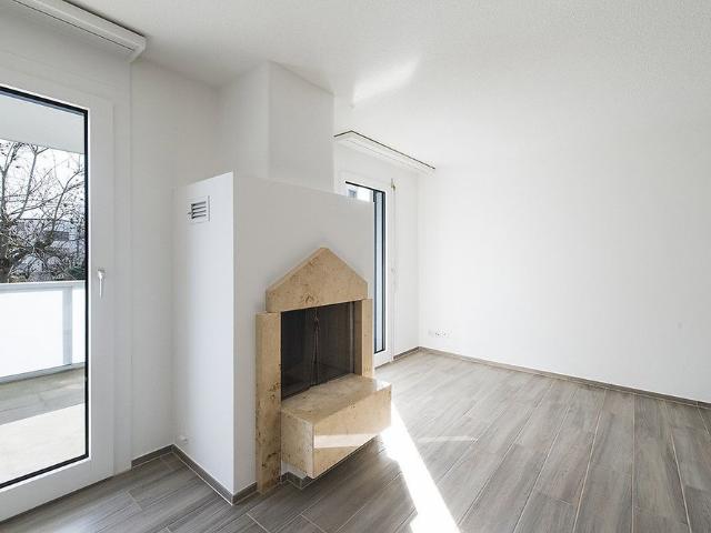 2.5 Zimmer, 75 m², 1. Stock
