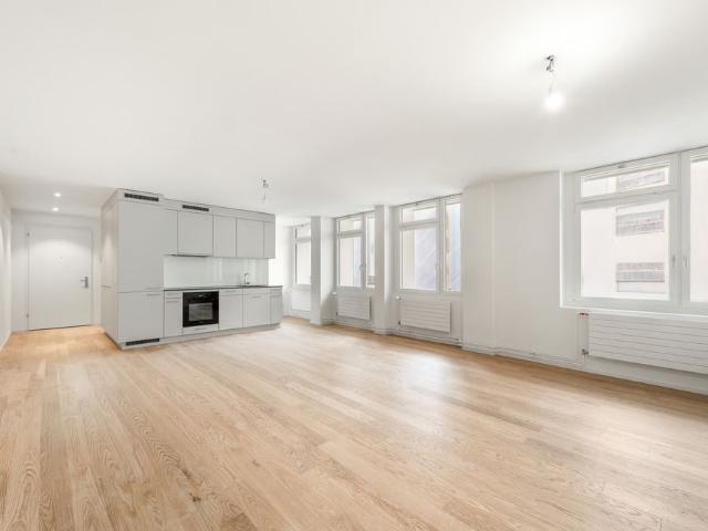 2.5 Zimmer, 75 m², 5. Stock