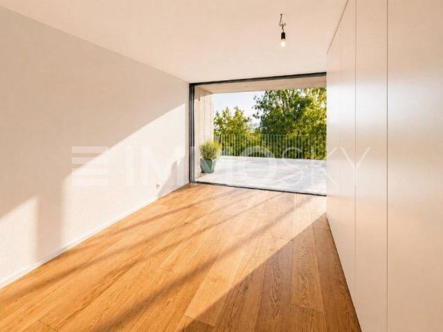 2.5 Zimmer, 75 m², EG