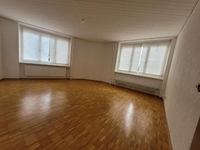 2.5 Zimmer, 75 m², EG