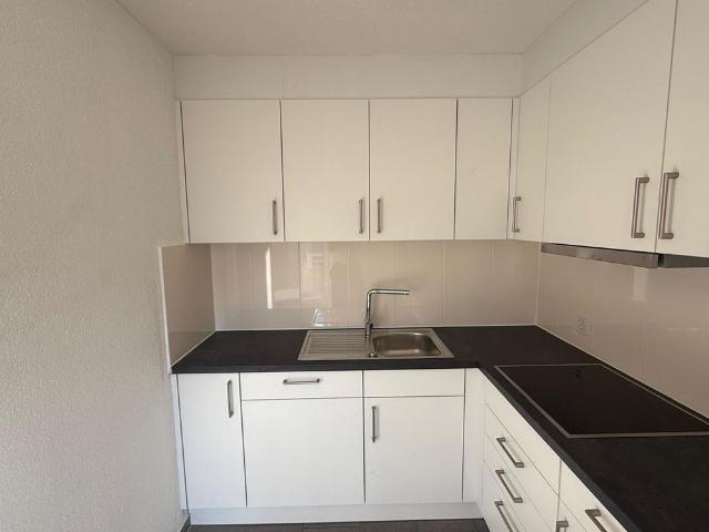 2.5 Zimmer, 76 m², 3. Stock
