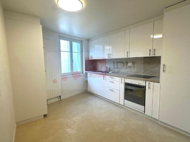 2.5 Zimmer, 76 m², 3. Stock
