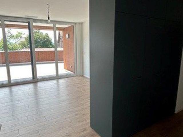 2.5 Zimmer, 76 m², 1. Stock