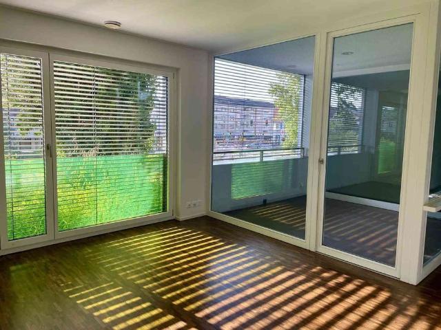 2.5 Zimmer, 76 m², 1. Stock