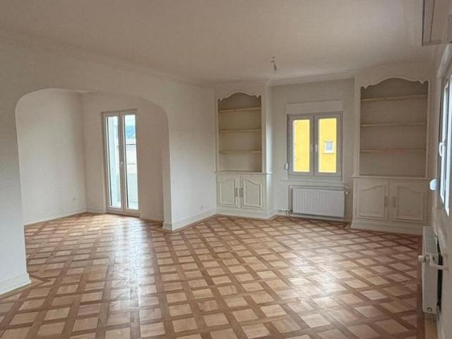2.5 Zimmer, 76 m², 2. Stock