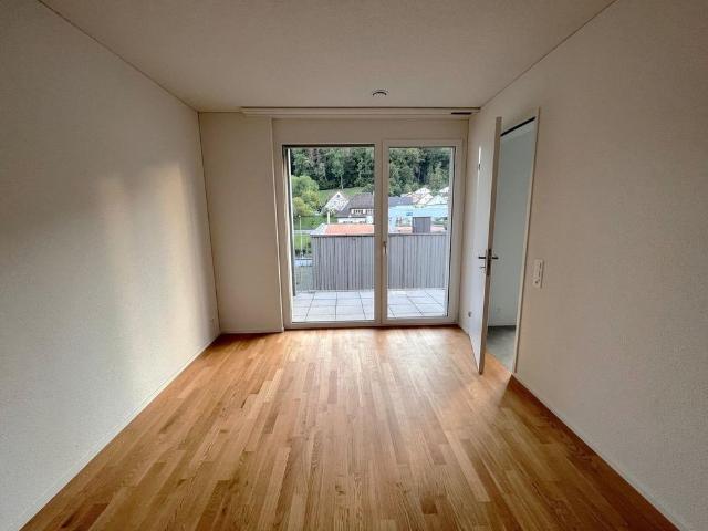 2.5 Zimmer, 77 m², 3. Stock