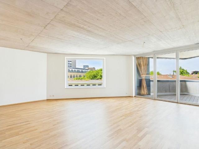 2.5 Zimmer, 77 m², 3. Stock