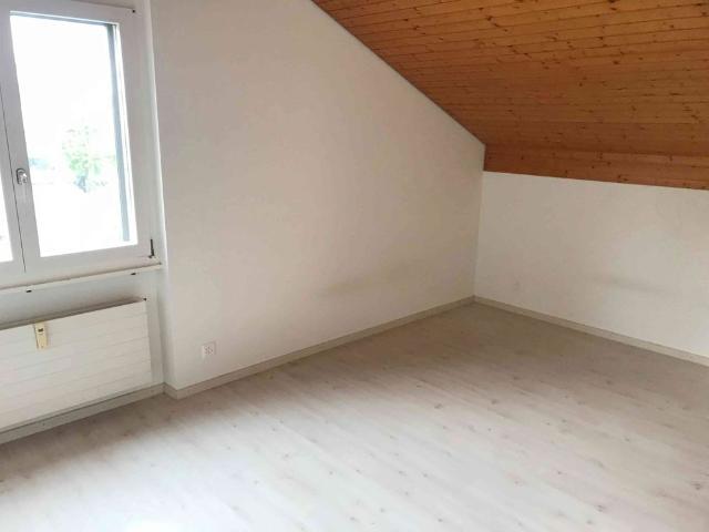 2.5 Zimmer, 77 m², 3. Stock