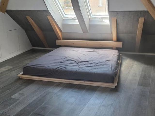 2.5 Zimmer, 77 m²