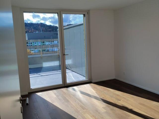 2.5 Zimmer, 77 m², 6. Stock
