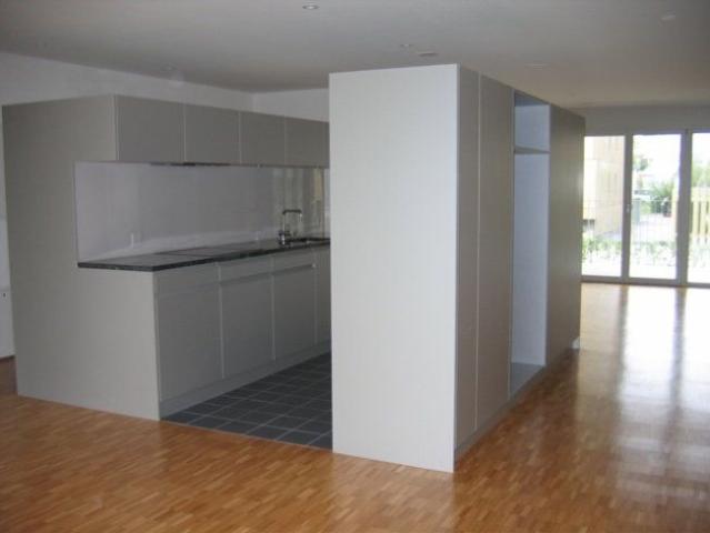 2.5 Zimmer, 78 m², 6. Stock
