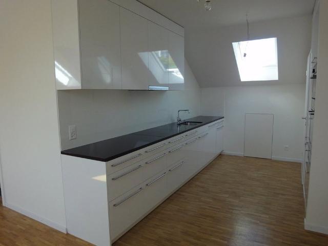 2.5 Zimmer, 79 m², 3. Stock
