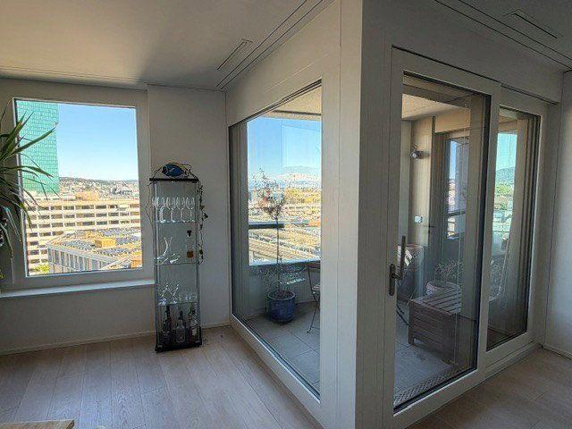2.5 Zimmer, 79 m², 10. Stock