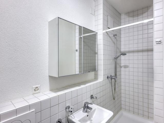 2.5 Zimmer, 79 m², 1. Stock