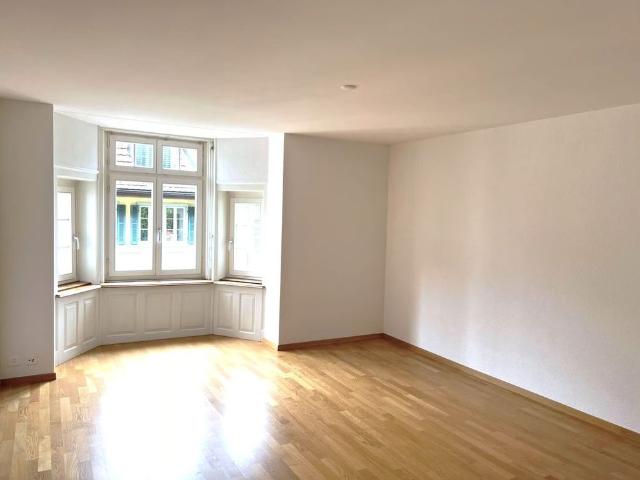 2.5 Zimmer, 79 m², 4. Stock