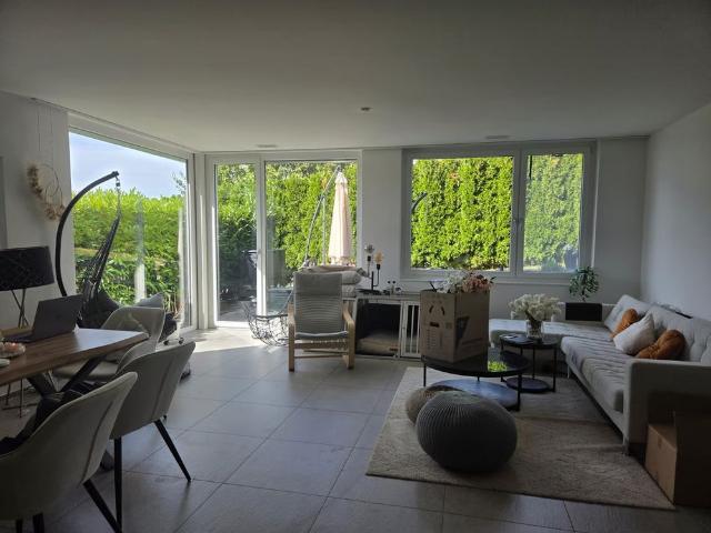 2.5 Zimmer, 79 m², EG
