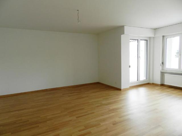 2.5 Zimmer, 70 m², 1. Stock