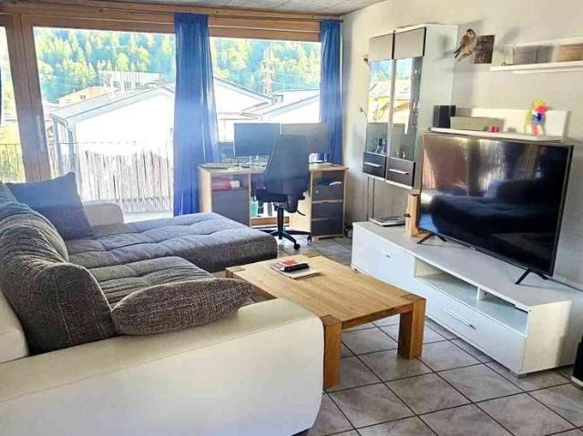 2.5 Zimmer, 70 m², 1. Stock