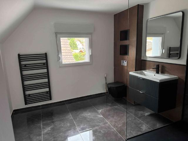 2.5 Zimmer, 70 m², 2. Stock
