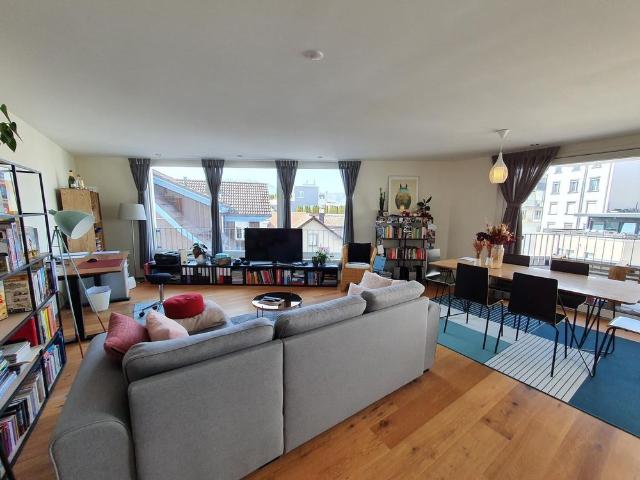 2.5 Zimmer, 70 m², 2. Stock