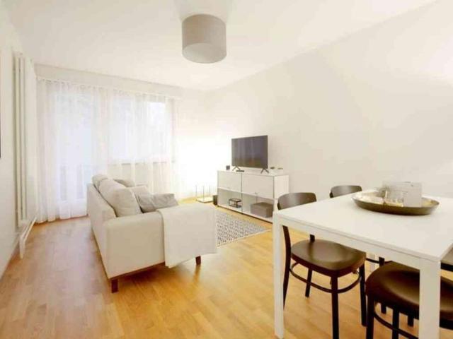 2.5 Zimmer, 70 m², 2. Stock