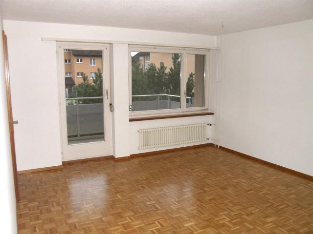 2.5 Zimmer, 70 m², 2. Stock