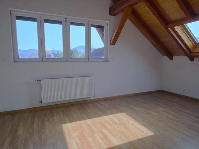 2.5 Zimmer, 70 m², 2. Stock