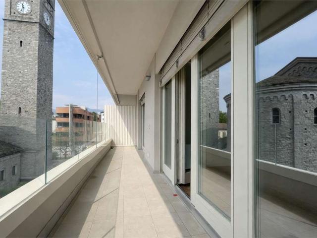 2.5 Zimmer, 70 m², 2. Stock