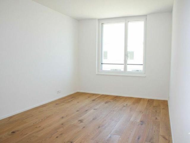 2.5 Zimmer, 70 m², 4. Stock